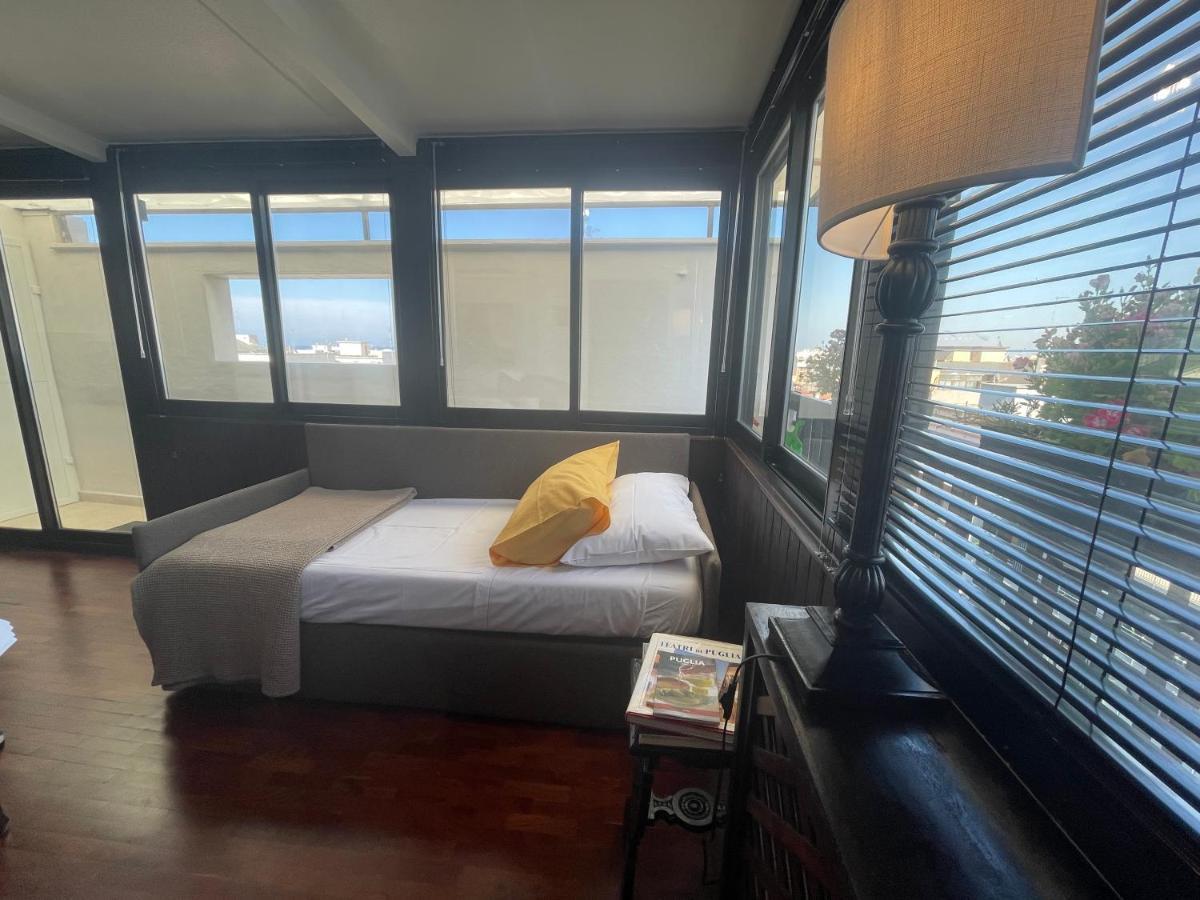 Mikka Studios: Luxury Apartment Bari Buitenkant foto