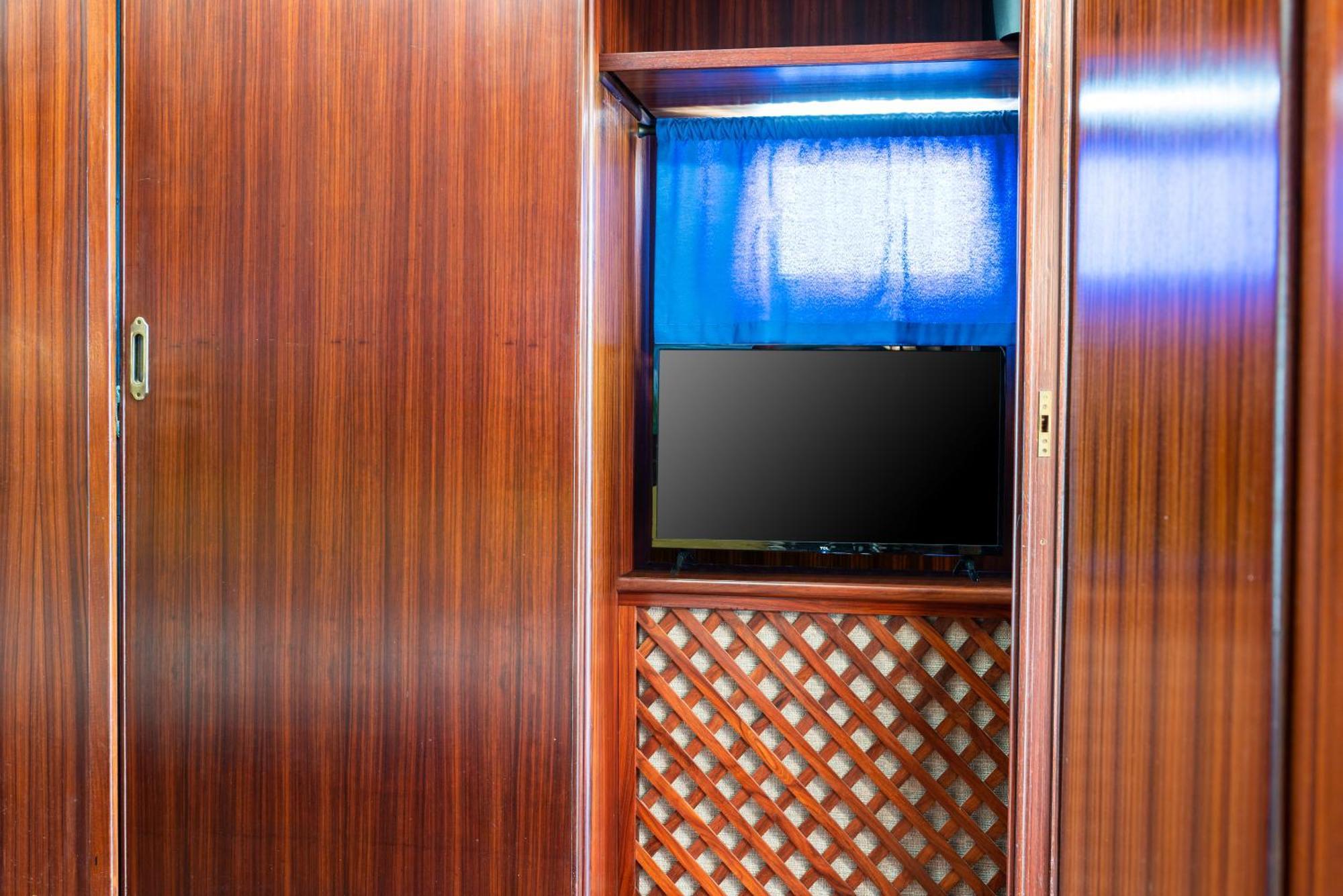 Mikka Studios: Luxury Apartment Bari Buitenkant foto